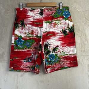 NWT Woolrich Mens L Shorts Red Tropical Island Sailboat Print 100% Cotton